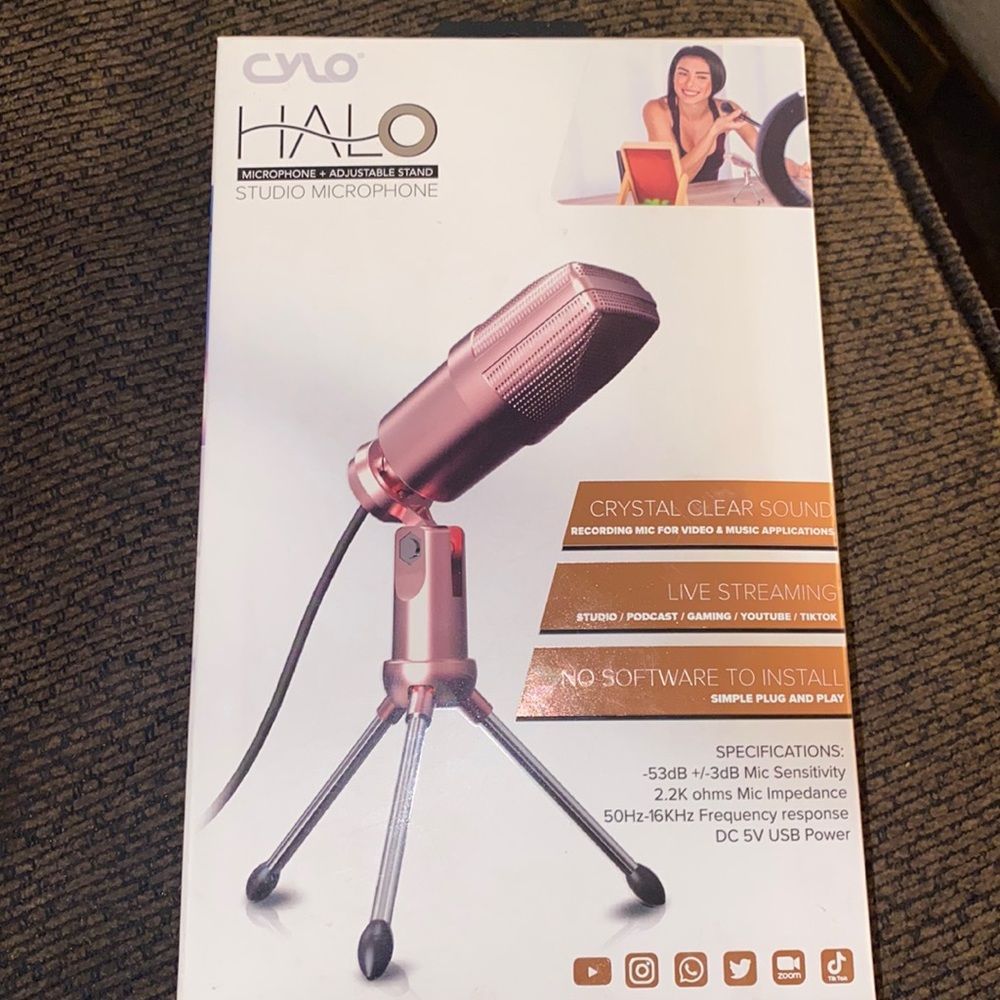 Microphone and adjustable stand! Great Christmas Gift🚨🚨 Amazing price!